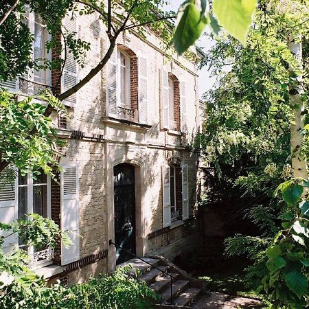 Sainte-Savine Au Fil De Troyes B&B 외부 사진