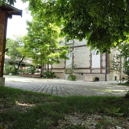 Sainte-Savine Au Fil De Troyes B&B 외부 사진