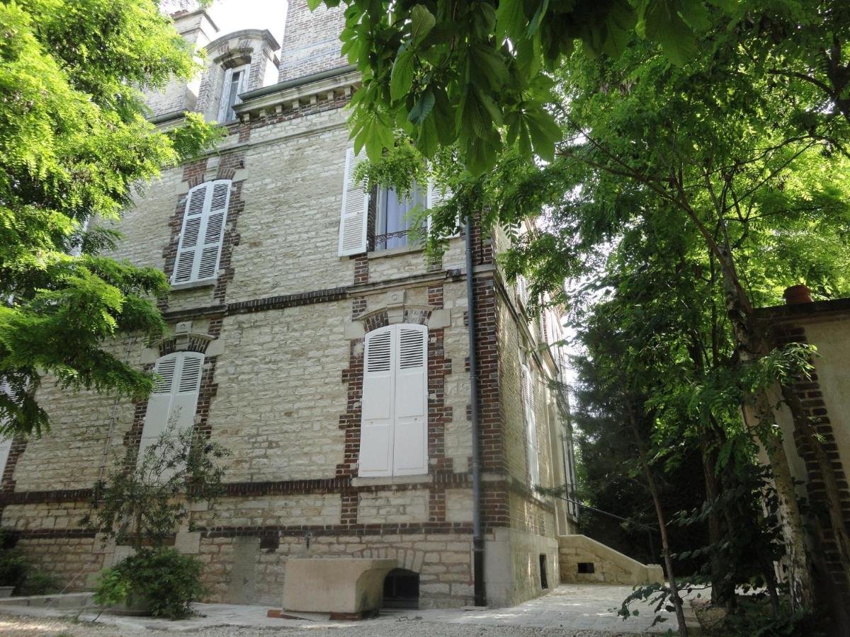 Sainte-Savine Au Fil De Troyes B&B 외부 사진