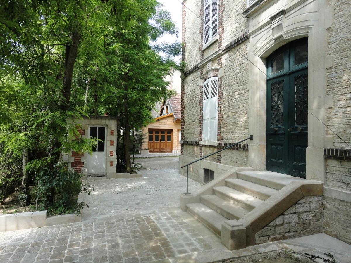 Sainte-Savine Au Fil De Troyes B&B 외부 사진