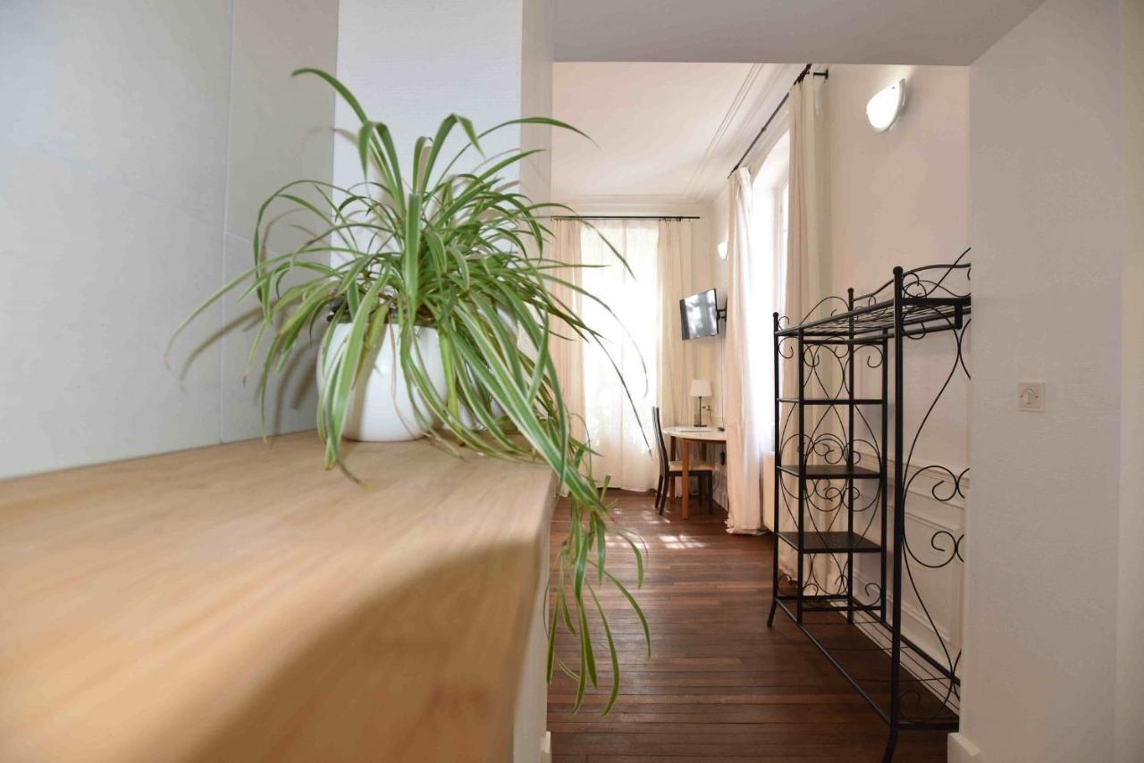 Sainte-Savine Au Fil De Troyes B&B 외부 사진