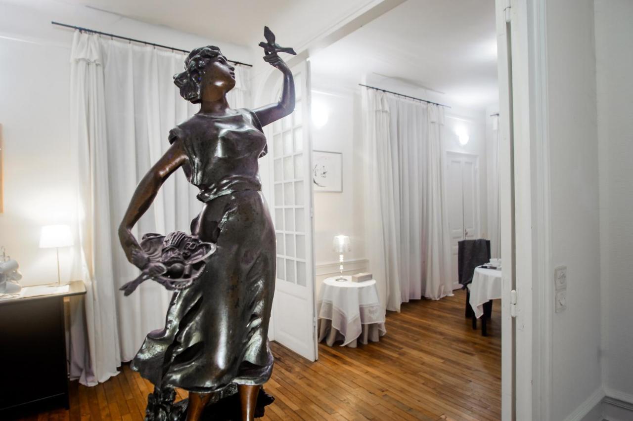 Sainte-Savine Au Fil De Troyes B&B 외부 사진